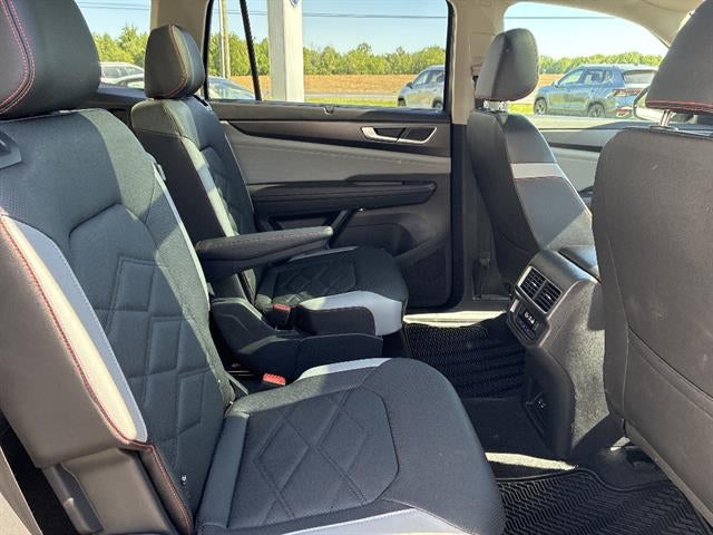 2025 Volkswagen Atlas 2.0T Peak Edition 4MOTION