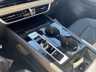 2025 Volkswagen Atlas 2.0T Peak Edition 4MOTION