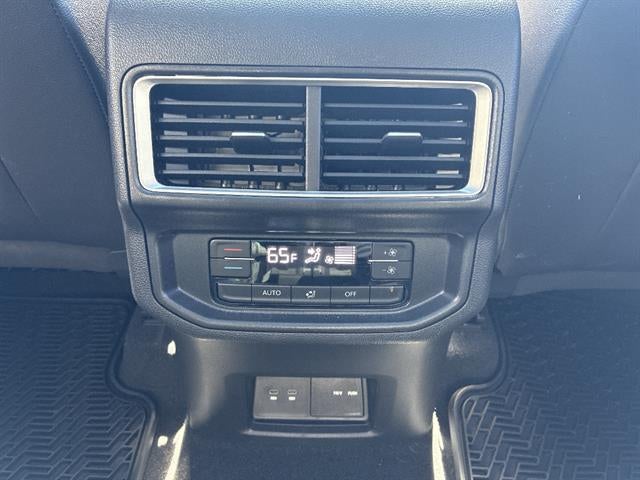 2025 Volkswagen Atlas 2.0T Peak Edition 4MOTION