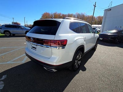 2026 Volkswagen Atlas 2.0T SE