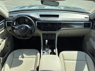 2018 Volkswagen Atlas 2.0T SE w/Technology FWD