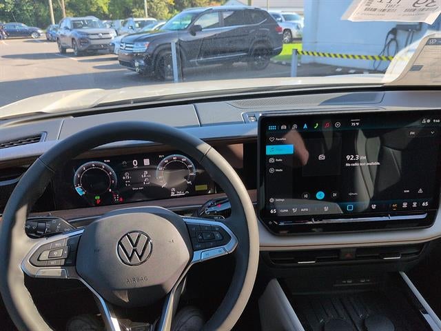 2027 Volkswagen Atlas SEL Premium R-Line 4MOTION