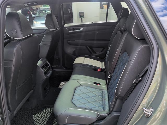 2026 Volkswagen Atlas Cross Sport 2.0T SEL Premium R-Line 4MOTION