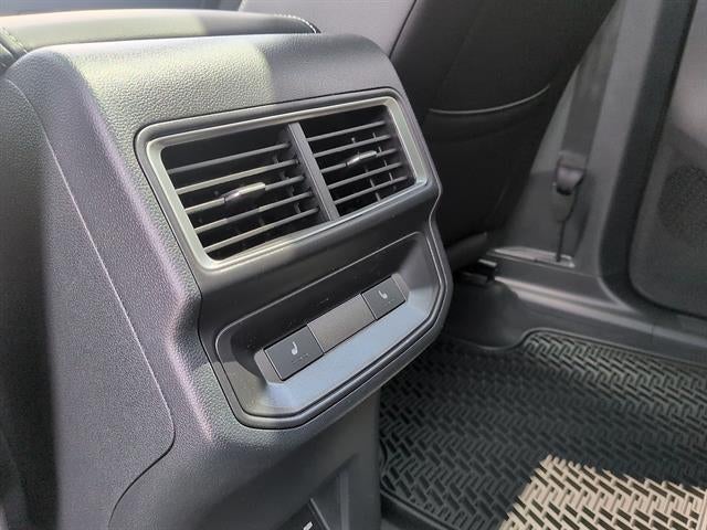 2026 Volkswagen Atlas Cross Sport 2.0T SEL Premium R-Line 4MOTION