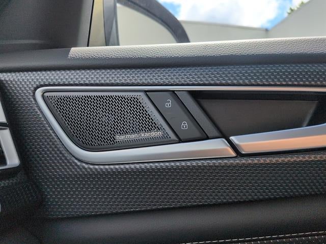 2026 Volkswagen Atlas Cross Sport 2.0T SEL Premium R-Line 4MOTION