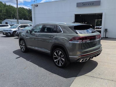 2026 Volkswagen Atlas Cross Sport 2.0T SEL Premium R-Line 4MOTION