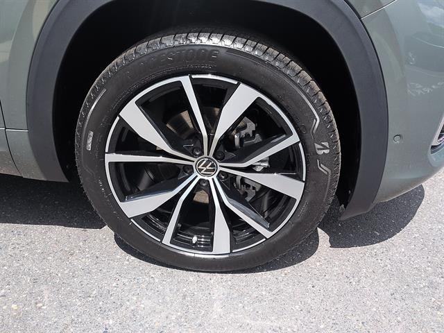 2026 Volkswagen Atlas Cross Sport 2.0T SEL Premium R-Line 4MOTION