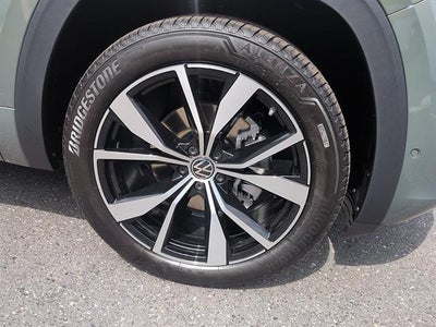 2026 Volkswagen Atlas Cross Sport 2.0T SEL Premium R-Line 4MOTION