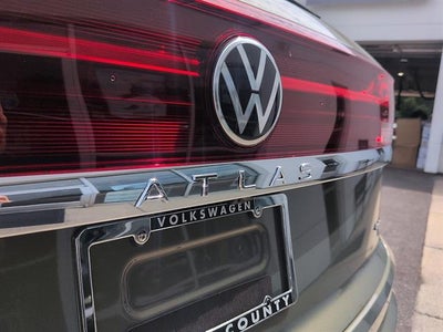 2026 Volkswagen Atlas Cross Sport 2.0T SEL Premium R-Line 4MOTION