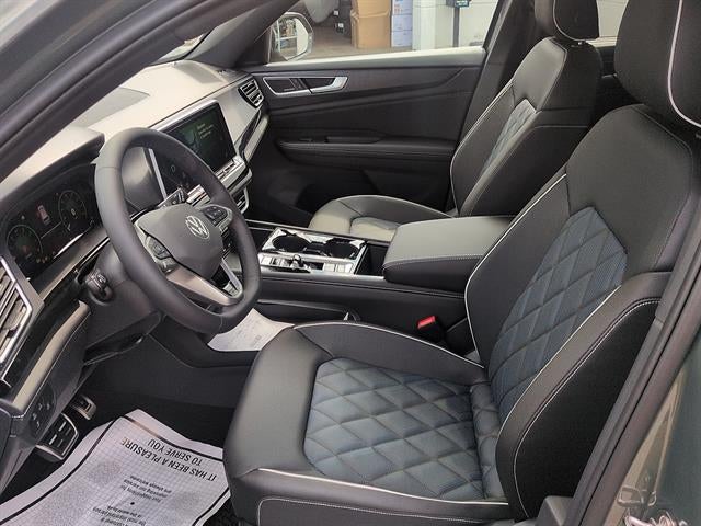 2026 Volkswagen Atlas Cross Sport 2.0T SEL Premium R-Line 4MOTION