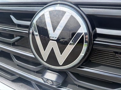 2024 Volkswagen Atlas Cross Sport 2.0T SEL Premium R-Line 4MOTION