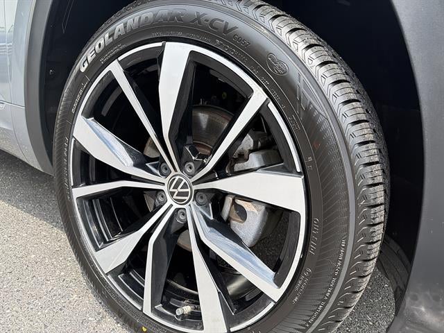 2024 Volkswagen Atlas Cross Sport 2.0T SEL Premium R-Line 4MOTION