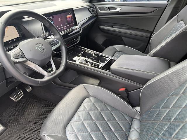 2024 Volkswagen Atlas Cross Sport 2.0T SEL Premium R-Line 4MOTION