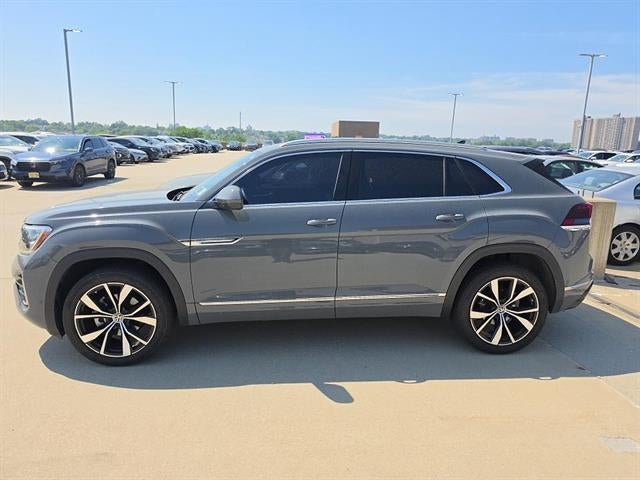 2024 Volkswagen Atlas Cross Sport 2.0T SEL Premium R-Line 4MOTION