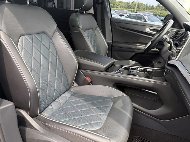 2024 Volkswagen Atlas Cross Sport 2.0T SEL Premium R-Line 4MOTION