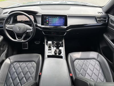 2024 Volkswagen Atlas Cross Sport 2.0T SEL Premium R-Line 4MOTION