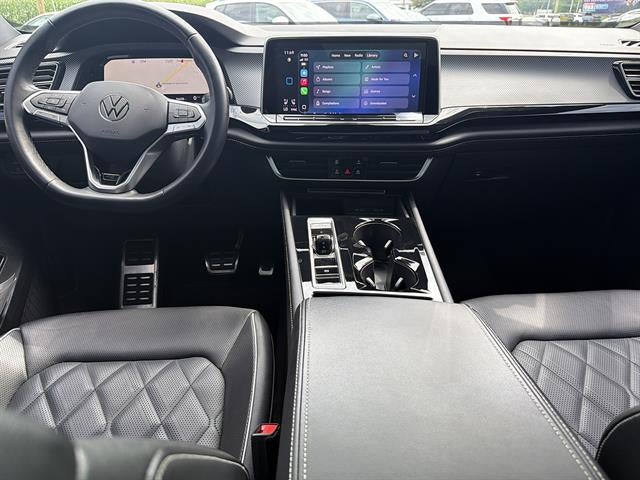 2024 Volkswagen Atlas Cross Sport 2.0T SEL Premium R-Line 4MOTION