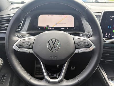 2024 Volkswagen Atlas Cross Sport 2.0T SEL Premium R-Line 4MOTION