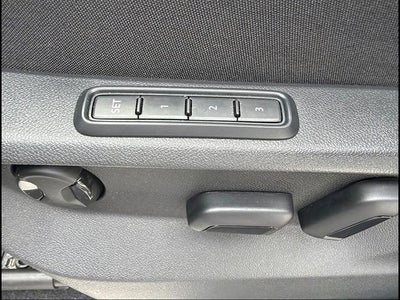 2024 Volkswagen Atlas Cross Sport 2.0T SEL Premium R-Line 4MOTION