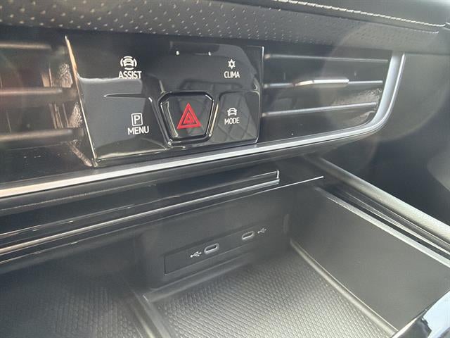 2024 Volkswagen Atlas Cross Sport 2.0T SEL Premium R-Line 4MOTION