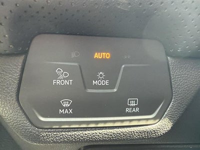 2024 Volkswagen Atlas Cross Sport 2.0T SEL Premium R-Line 4MOTION