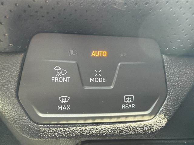 2024 Volkswagen Atlas Cross Sport 2.0T SEL Premium R-Line 4MOTION