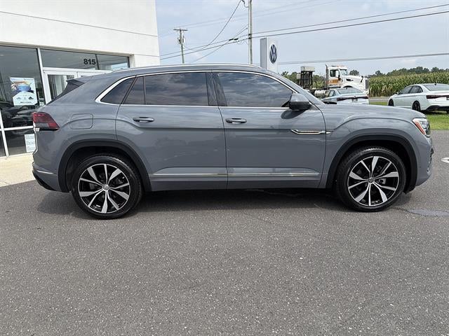 2024 Volkswagen Atlas Cross Sport 2.0T SEL Premium R-Line 4MOTION