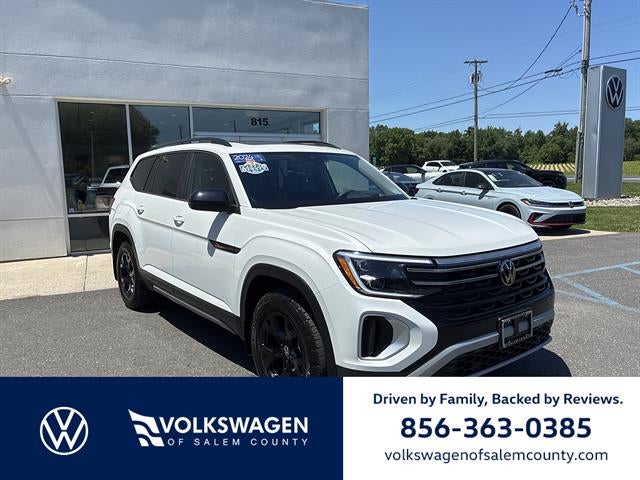 2024 Volkswagen Atlas 2.0T Peak Edition SEL 4MOTION