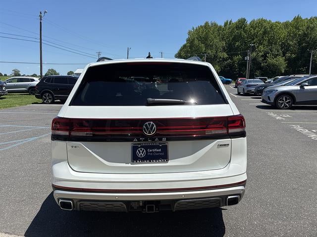 2024 Volkswagen Atlas 2.0T Peak Edition SEL 4MOTION