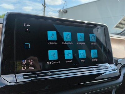 2026 Volkswagen Atlas 2.0T SE w/Technology 4MOTION
