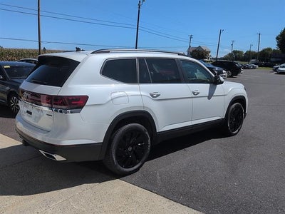 2026 Volkswagen Atlas 2.0T SE w/Technology 4MOTION