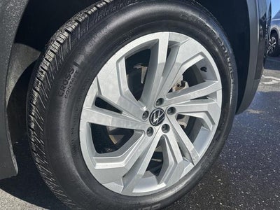 2022 Volkswagen Atlas 2.0T SE w/Technology