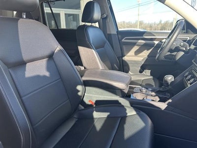 2022 Volkswagen Atlas 2.0T SE w/Technology