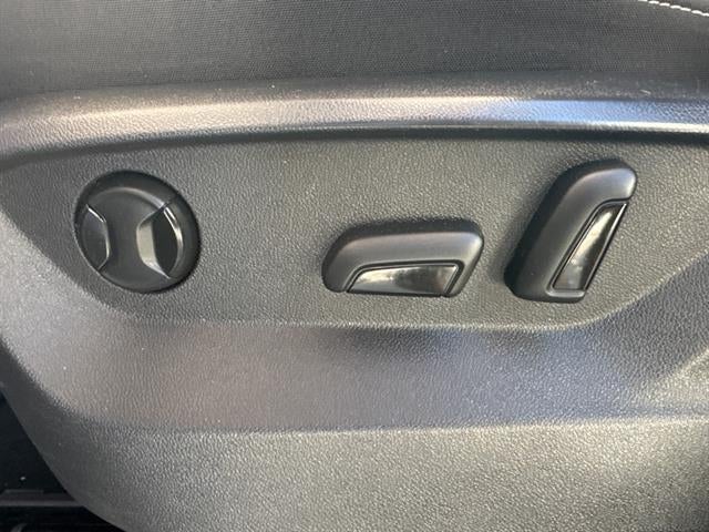 2022 Volkswagen Atlas 2.0T SE w/Technology