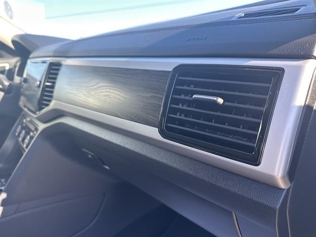 2022 Volkswagen Atlas 2.0T SE w/Technology