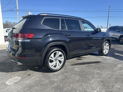 2022 Volkswagen Atlas 2.0T SE w/Technology