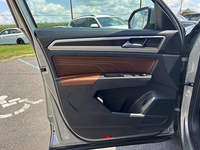 2022 Volkswagen Atlas 3.6L V6 SE w/Technology 4MOTION
