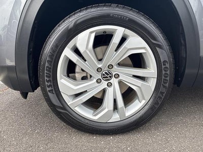 2021 Volkswagen Atlas 2021.5 3.6L V6 SE w/Technology 4MOTION