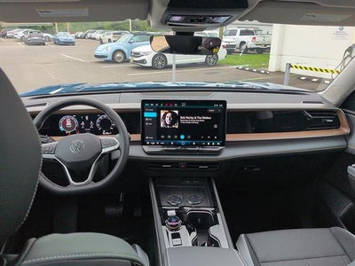 2027 Volkswagen Atlas SE w/Technology 4MOTION