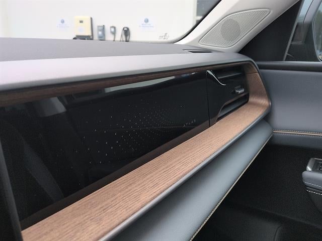 2027 Volkswagen Atlas SE w/Technology 4MOTION