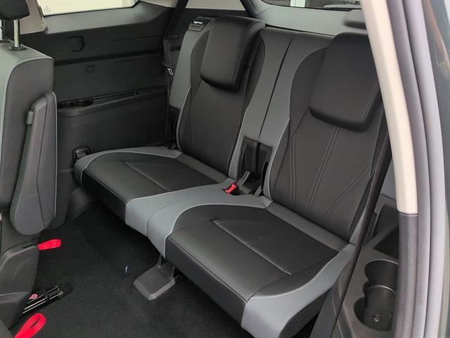 2027 Volkswagen Atlas SE w/Technology 4MOTION
