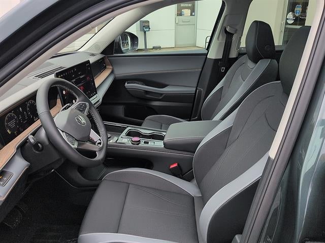 2027 Volkswagen Atlas SE w/Technology 4MOTION