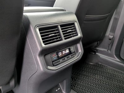 2026 Volkswagen Atlas 2.0T SE w/Technology FWD
