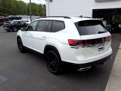 2026 Volkswagen Atlas 2.0T SE w/Technology FWD