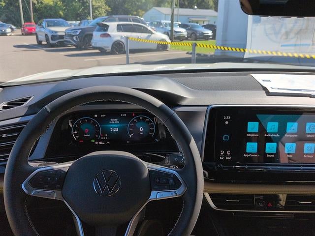 2026 Volkswagen Atlas Cross Sport 2.0T SE w/Technology 4MOTION