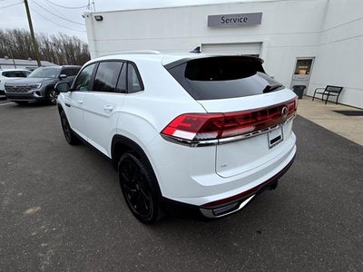 2026 Volkswagen Atlas Cross Sport 2.0T SE w/Technology