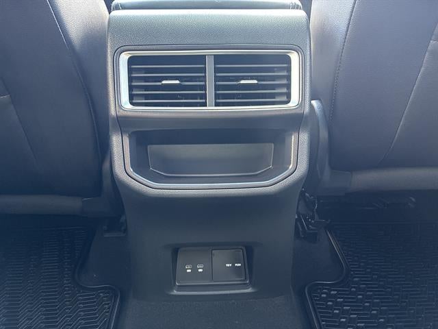 2024 Volkswagen Atlas Cross Sport 2.0T SE w/Technology 4MOTION