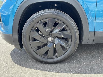 2024 Volkswagen Atlas Cross Sport 2.0T SE w/Technology 4MOTION