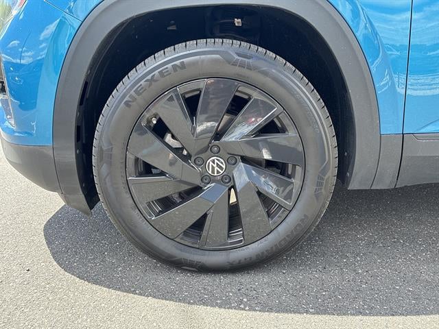 2024 Volkswagen Atlas Cross Sport 2.0T SE w/Technology 4MOTION