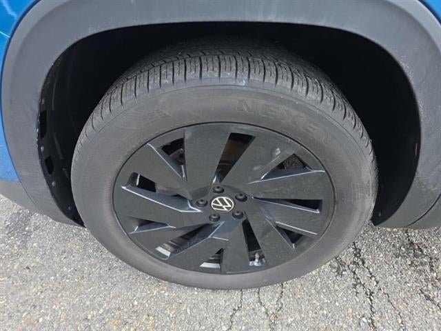 2024 Volkswagen Atlas Cross Sport SE 4Motion